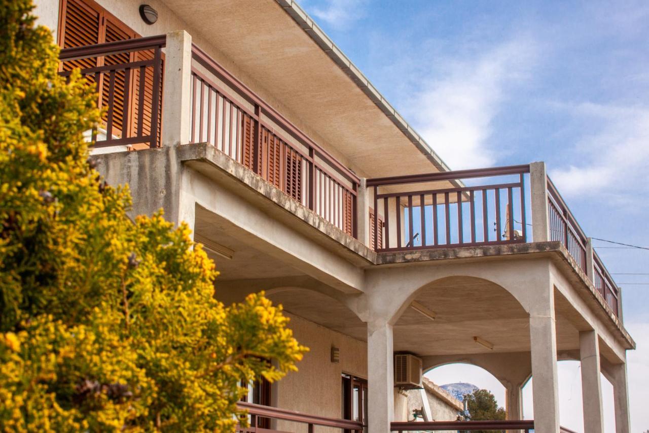 Apartment Juric Kastel Novi
